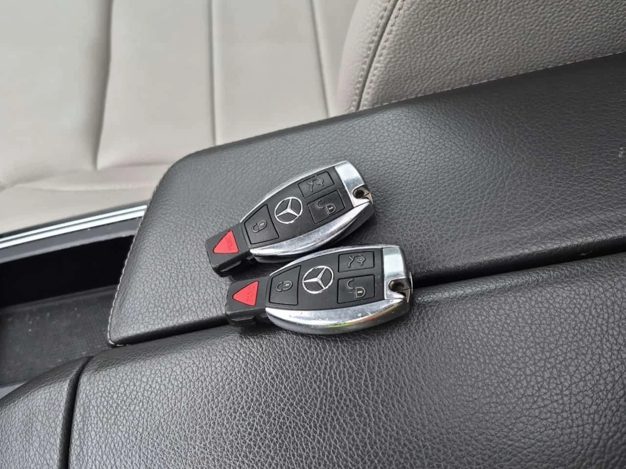 Mercedes-Benz ML 350 BLUETEC * HARMAN/KARDON* PANORAMA* , снимка 8 - Автомобили и джипове - 54445225