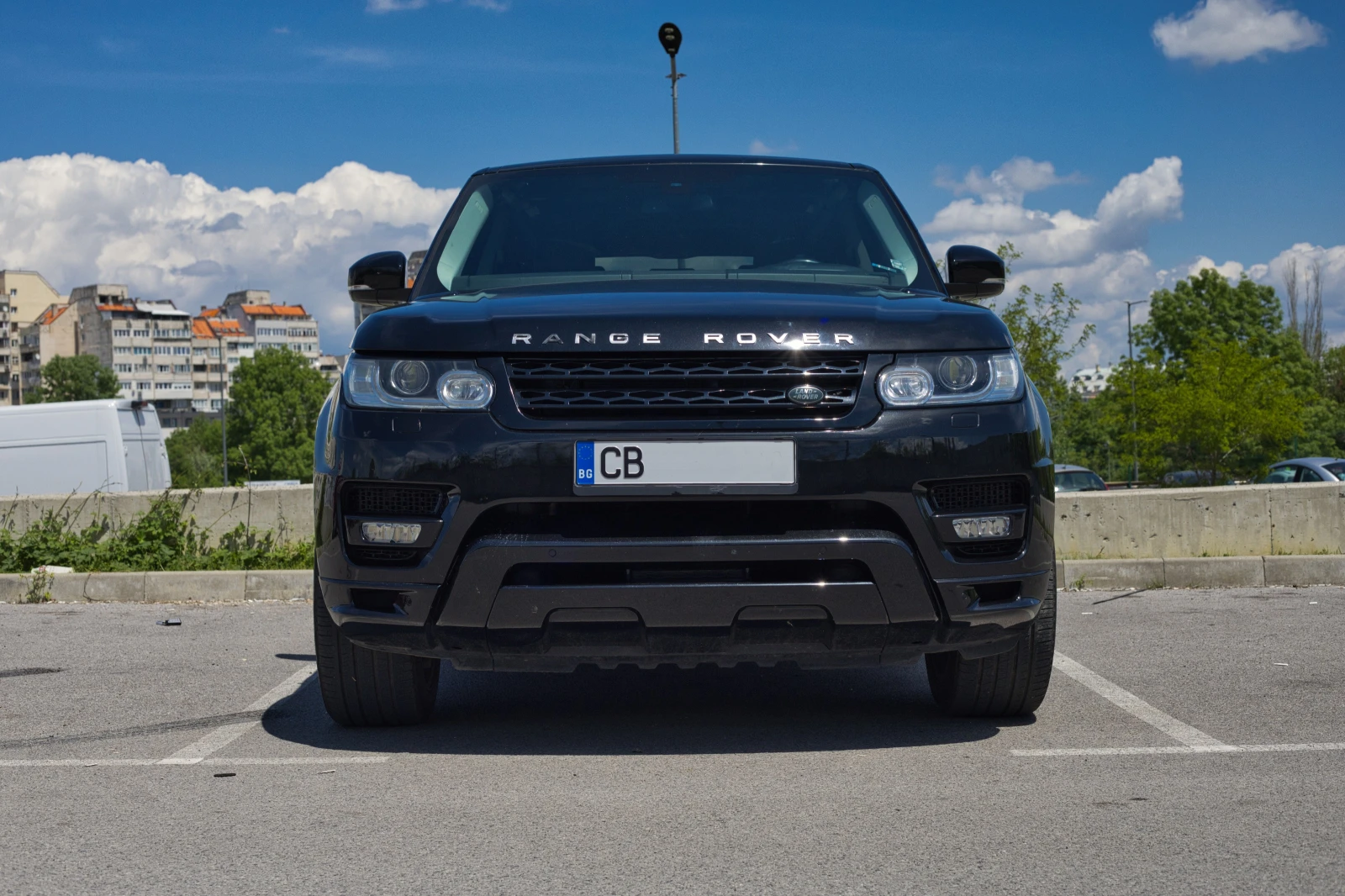Land Rover Range Rover Sport 3.0 HSE, снимка 2 - Автомобили и джипове - 54496934