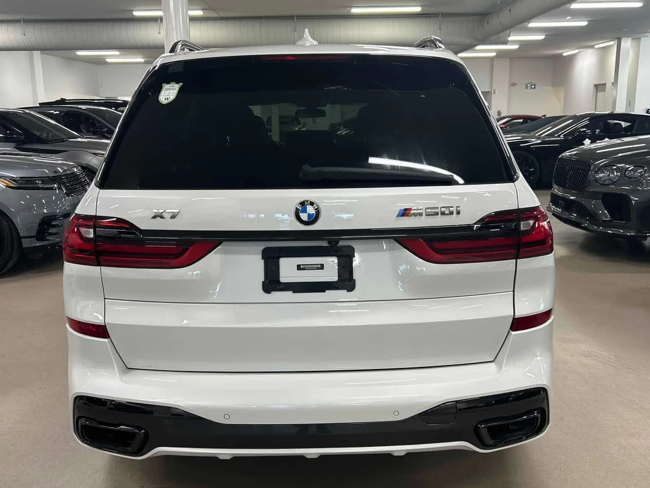 BMW X7 M50i  CARFAX, снимка 4 - Автомобили и джипове - 54680901