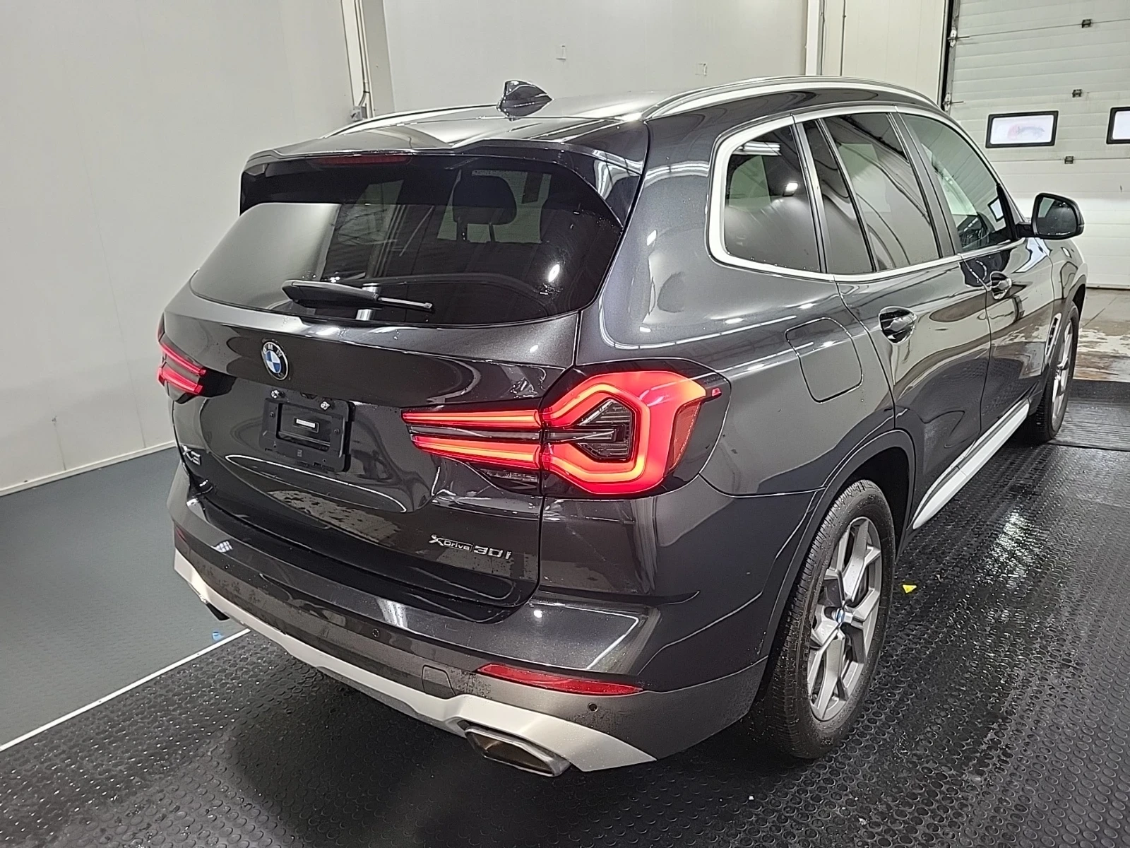 BMW X3 xDrive30i * ������� * �������� * 2 ����� * CARFAX | Mobile.bg � ����������� 12