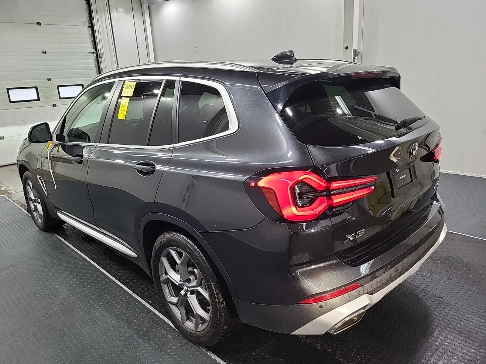 BMW X3 xDrive30i * ������� * �������� * 2 ����� * CARFAX | Mobile.bg � ����������� 2