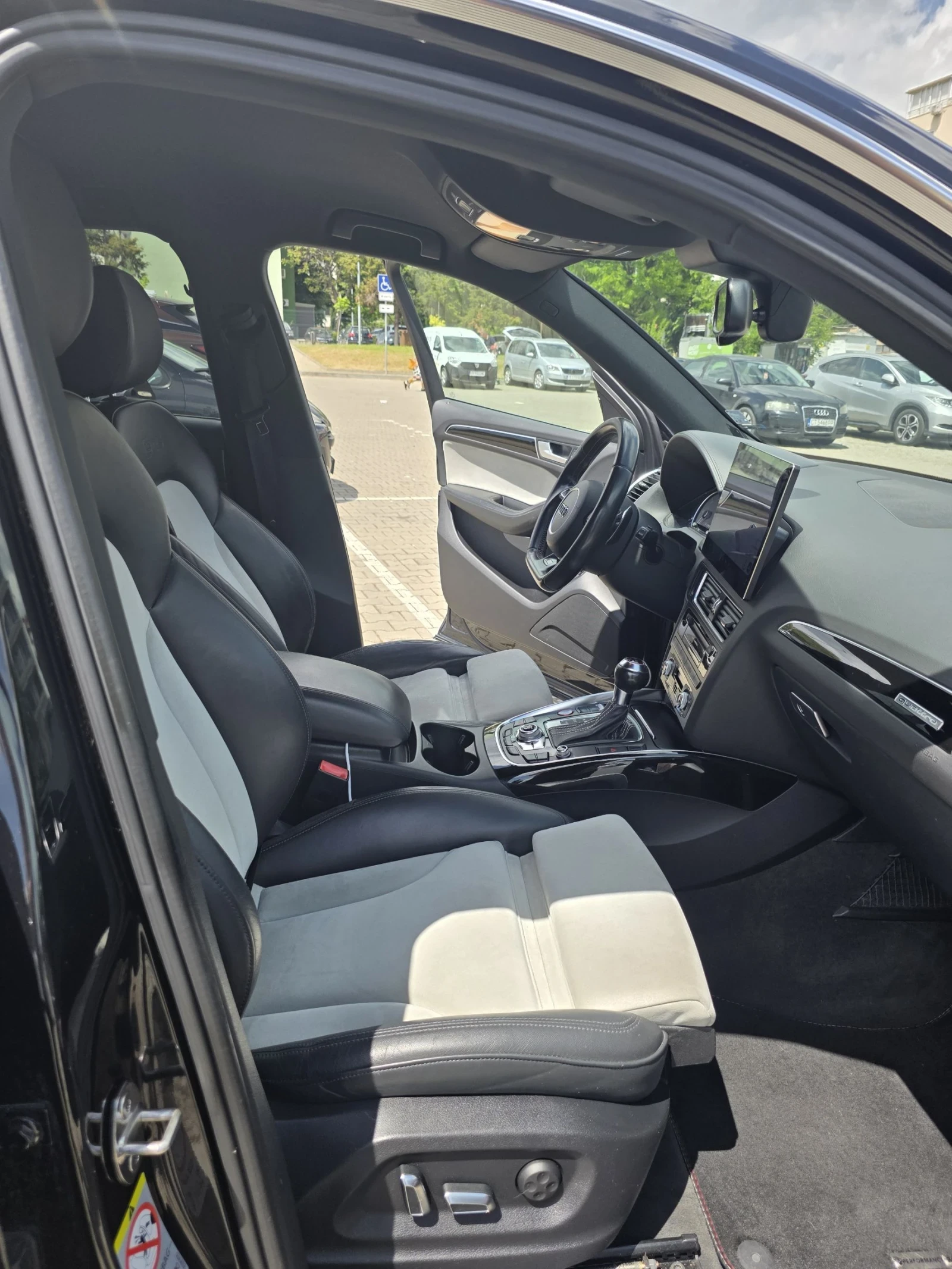 Audi SQ5 13.3 4K Screen Distronic Dynamic LED стопове, снимка 11 - Автомобили и джипове - 54744537
