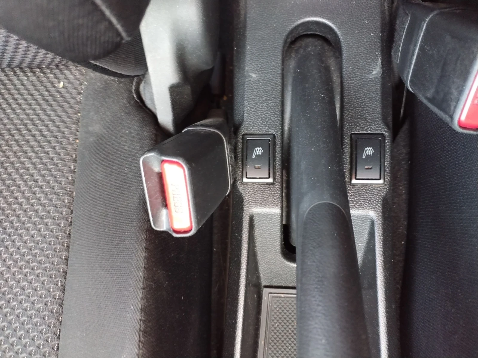 Suzuki Ignis В Гаранция!!! 4х4!!! Hibrid!!! AllGrip!!! , снимка 15 - Автомобили и джипове - 55186807