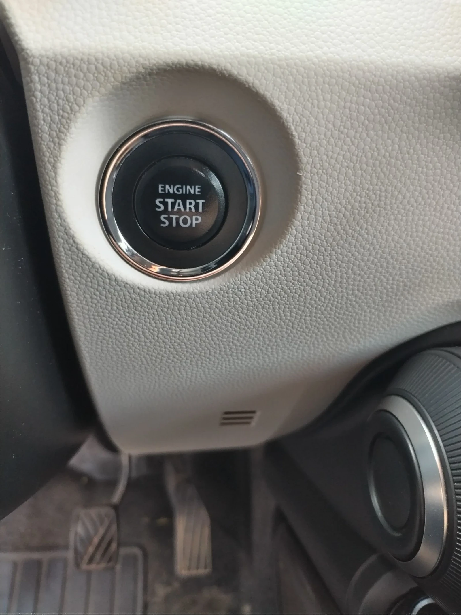 Suzuki Ignis В Гаранция!!! 4х4!!! Hibrid!!! AllGrip!!! , снимка 12 - Автомобили и джипове - 55186807