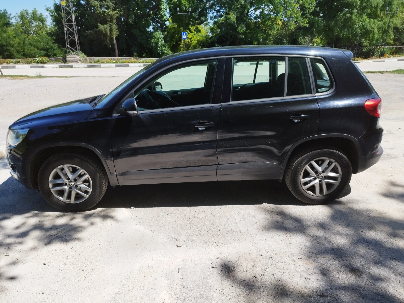VW Tiguan 2.0 TDI-Common rail , снимка 3 - Автомобили и джипове - 55191283