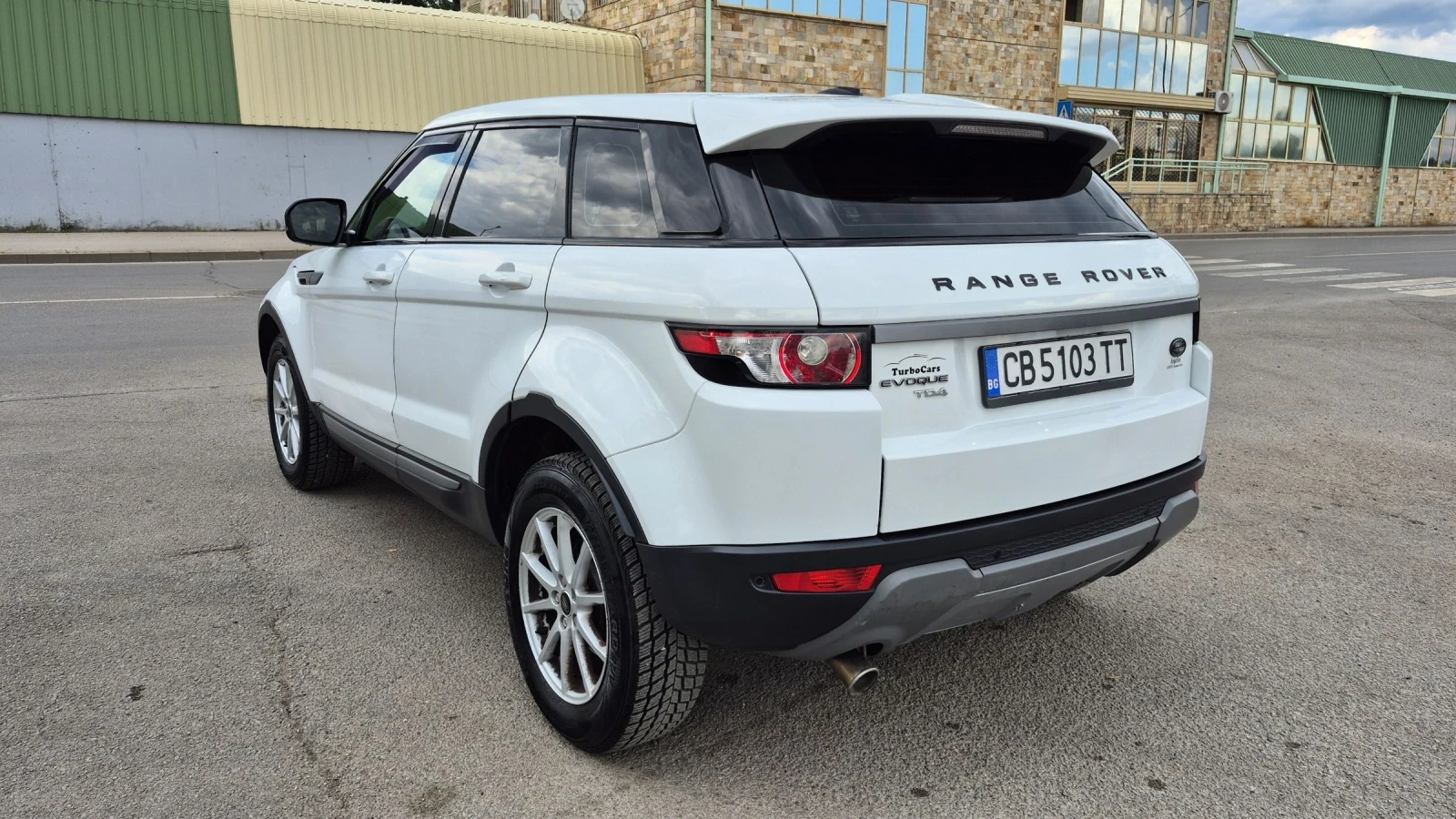 Land Rover Range Rover Evoque 2.2 D 4x4 , снимка 2 - Автомобили и джипове - 55252390