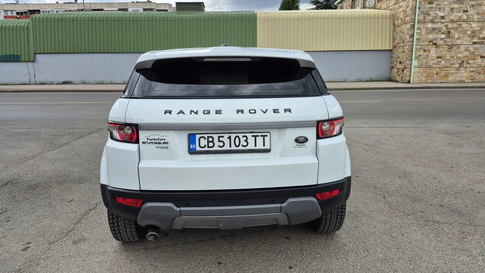 Land Rover Range Rover Evoque 2.2 D 4x4 , снимка 3 - Автомобили и джипове - 55252390