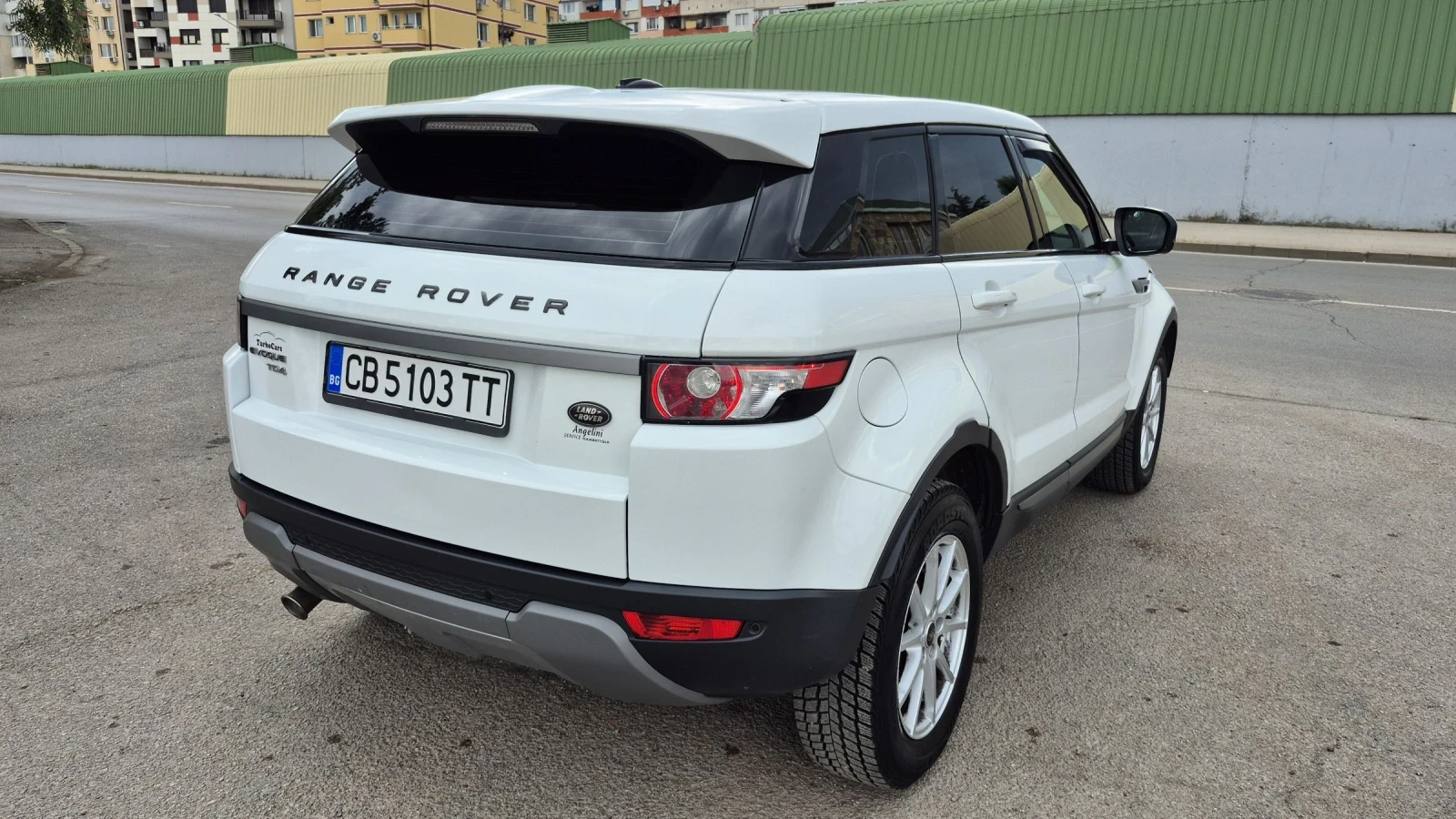 Land Rover Range Rover Evoque 2.2 D 4x4 , снимка 4 - Автомобили и джипове - 55252390