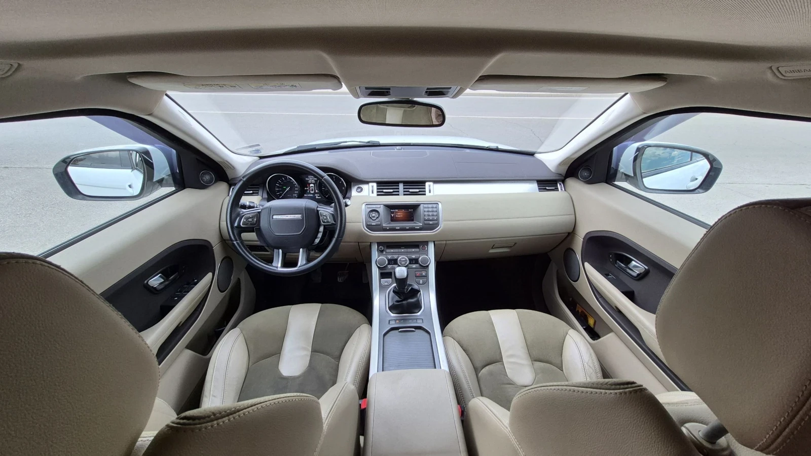 Land Rover Range Rover Evoque 2.2 D 4x4 , снимка 8 - Автомобили и джипове - 55252390