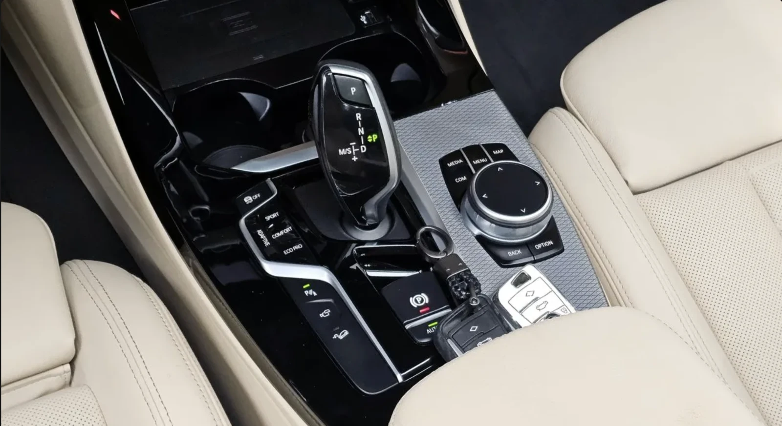 BMW X3 M40i| PANORAMA| Head up| ПОДГРЕВ & ОБДУХВАНЕ| , снимка 10 - Автомобили и джипове - 55322058