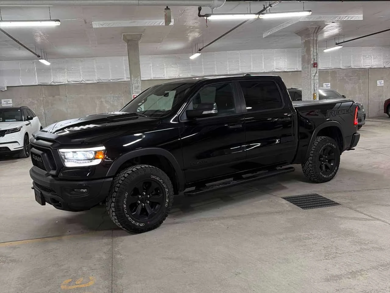 Dodge RAM 1500 Rebel | CARFAX | АВТОКРЕДИТ БЕЗ ПЪРВОНАЧАЛНА 