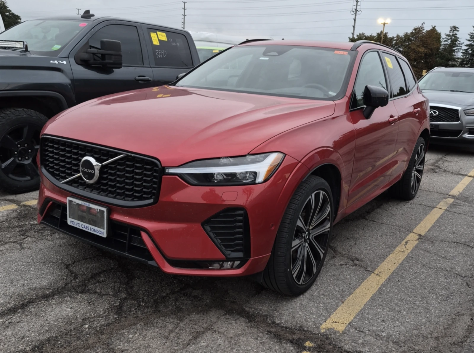 Volvo XC60 2022 Volvo XC60 B6 Awd R-design