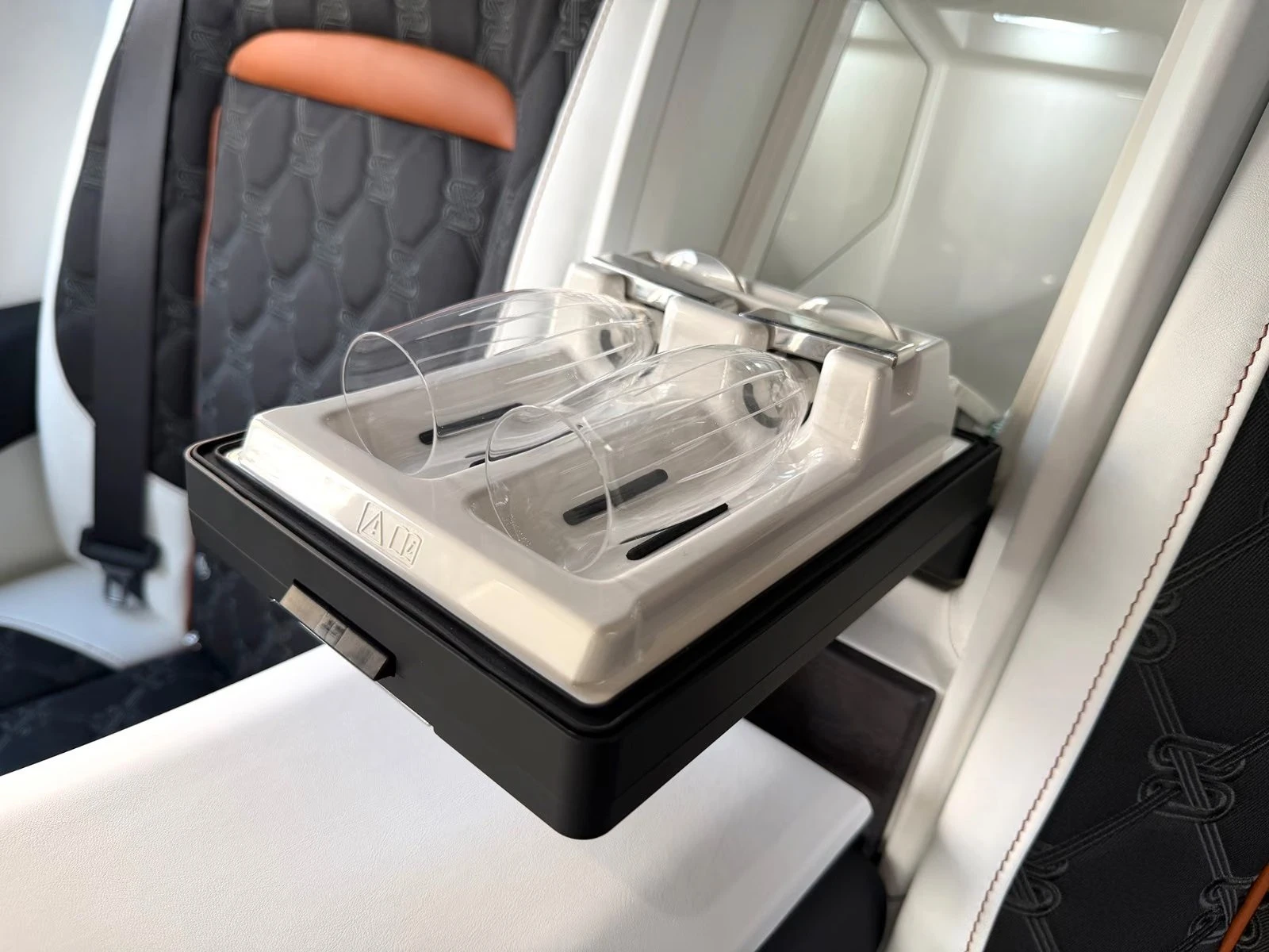 Rolls-Royce Cullinan V12 / BESPOKE / SHOOTING STAR / 4 SEATS /  | Mobile.bg � ����������� 17