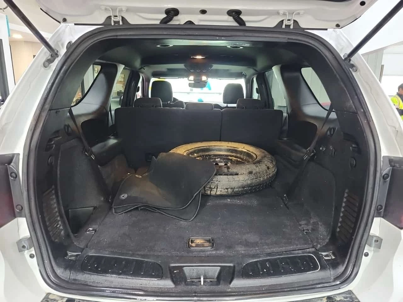 Dodge Durango * SXT PLUS * KEYLESS * , снимка 13 - Автомобили и джипове - 56505721