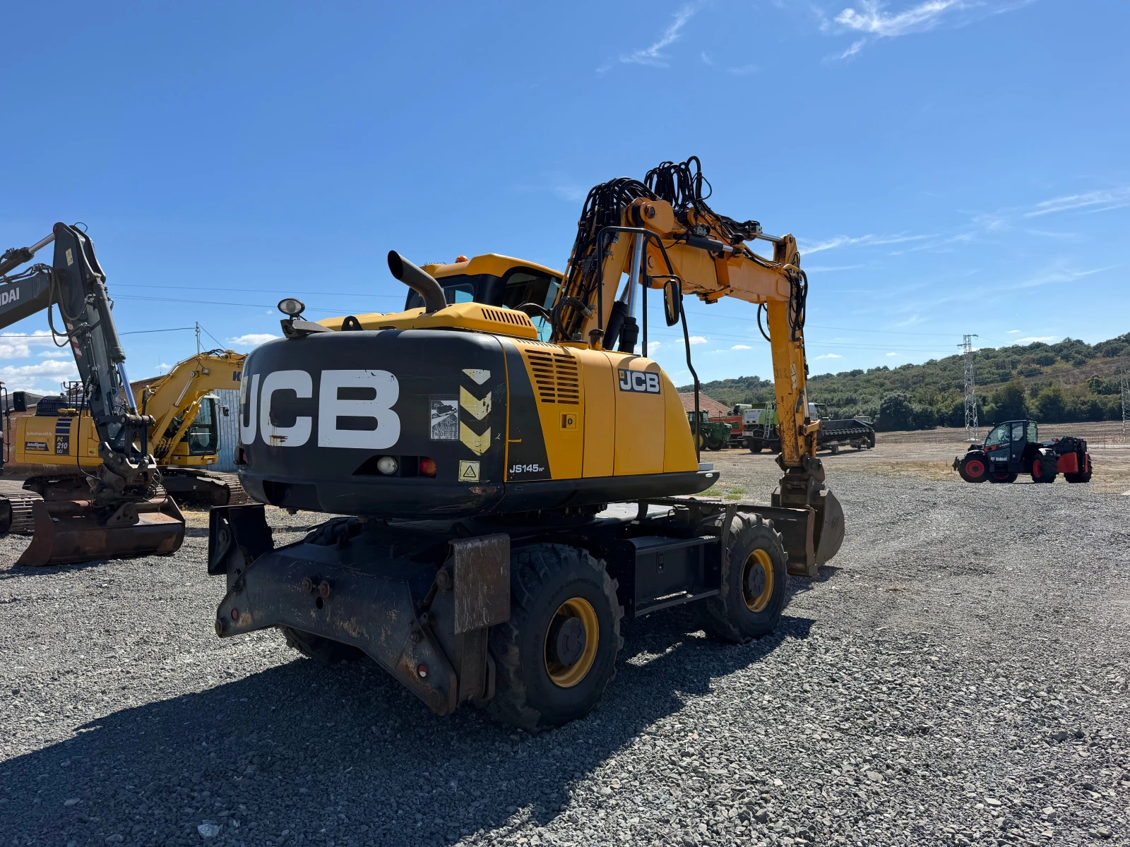 Багер JCB JS 145 W + 3 КОФИ НОВИ ГУМИ ЛИЗИНГ, снимка 7 - Индустриална техника - 55458528