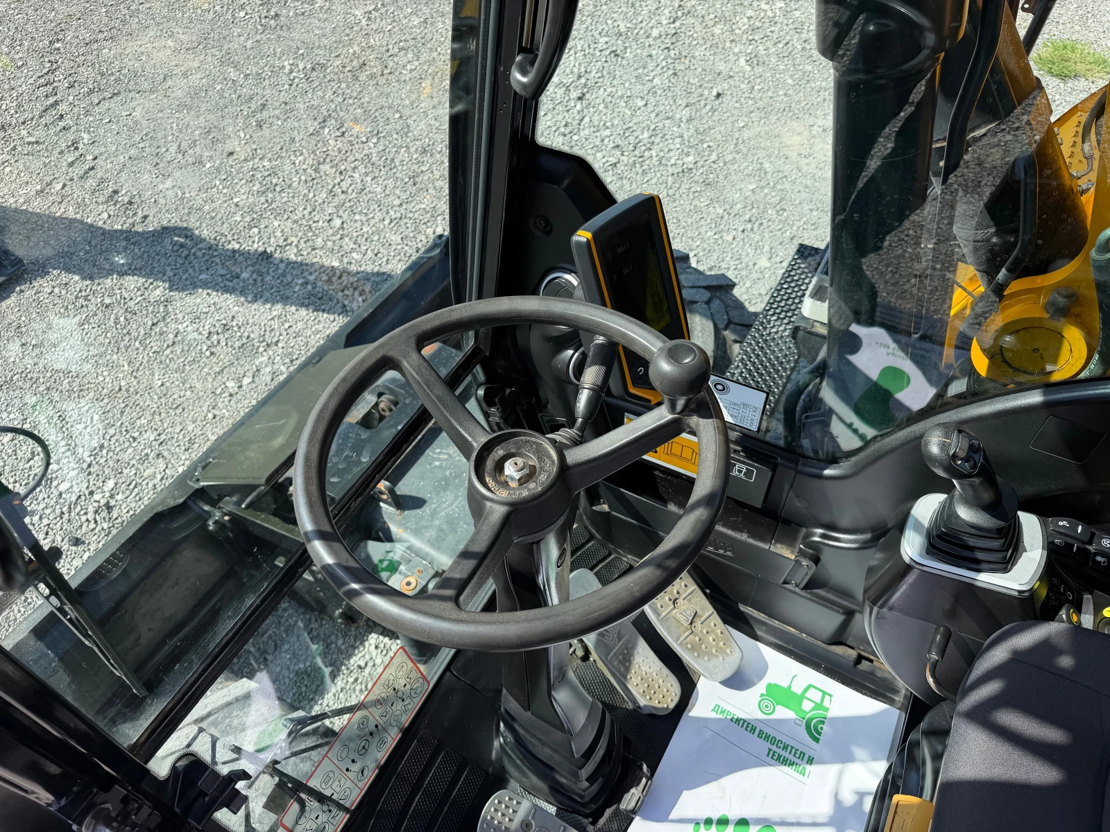 Багер JCB JS 145 W + 3 КОФИ НОВИ ГУМИ ЛИЗИНГ, снимка 13 - Индустриална техника - 55458528