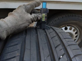 Гуми Летни 245/35R19, снимка 6