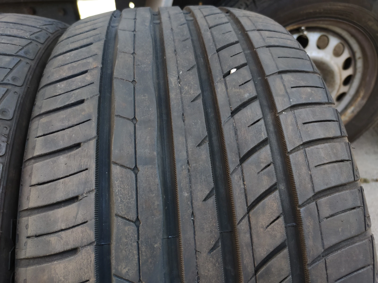  245/35R19 | Mobile.bg   1