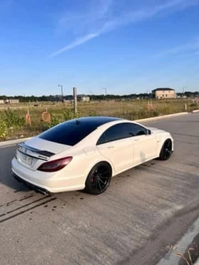 Mercedes-Benz CLS 63 AMG * АВТОКРЕДИТ * ОБДУХВАНЕ * ПРЕДСТАВИТЕЛСТВО, снимка 3
