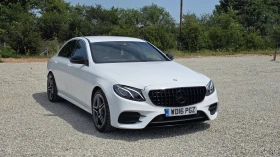 Mercedes-Benz E 220 AMG, снимка 6