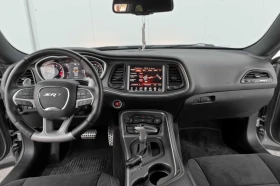 Dodge Challenger Srt 392 6.4 Hemi | Mobile.bg    12