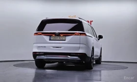 Kia Carnival - 42000 лв. / 21474.26 € - 53041203 4