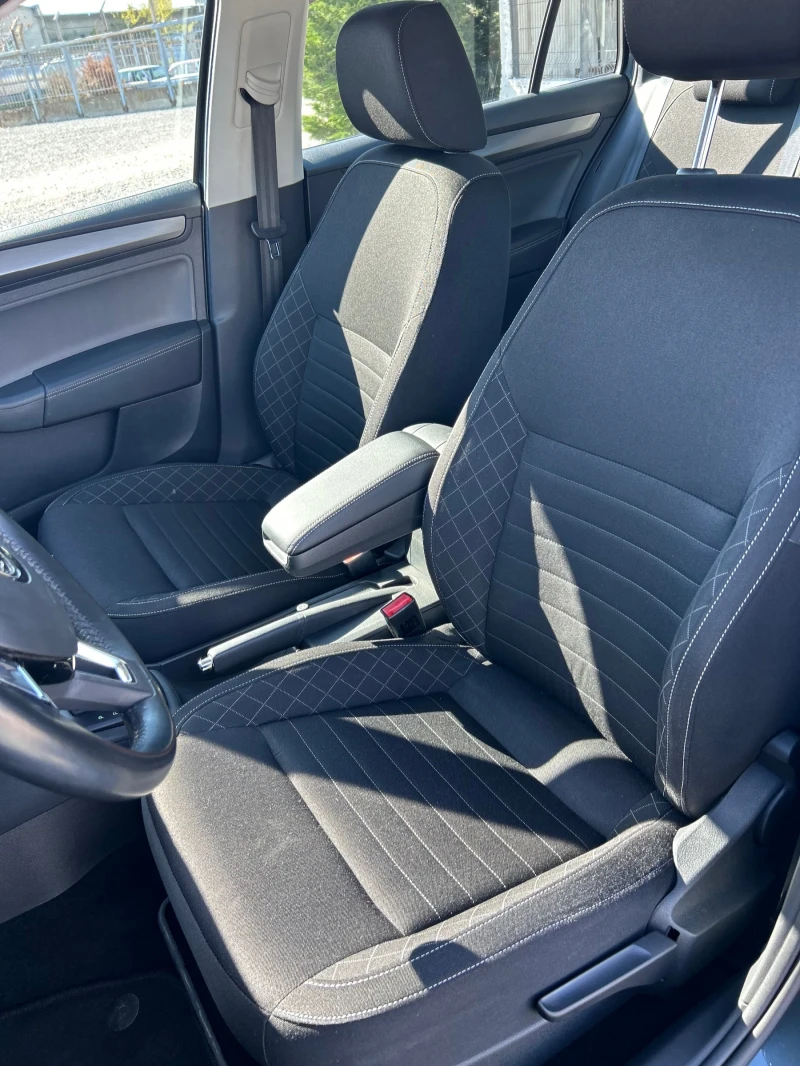 Skoda Rapid 1.4 DSG на 80 хил КМ като нова, снимка 13 - Автомобили и джипове - 50091237