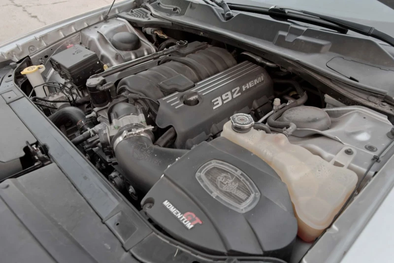 Dodge Challenger Srt 392 6.4 Hemi, снимка 17 - Автомобили и джипове - 52260009