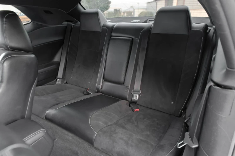 Dodge Challenger Srt 392 6.4 Hemi, снимка 11 - Автомобили и джипове - 52260009