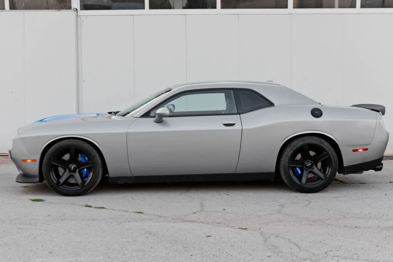 Dodge Challenger Srt 392 6.4 Hemi, снимка 4 - Автомобили и джипове - 52260009