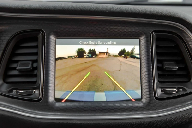 Dodge Challenger Srt 392 6.4 Hemi, снимка 15 - Автомобили и джипове - 52260009