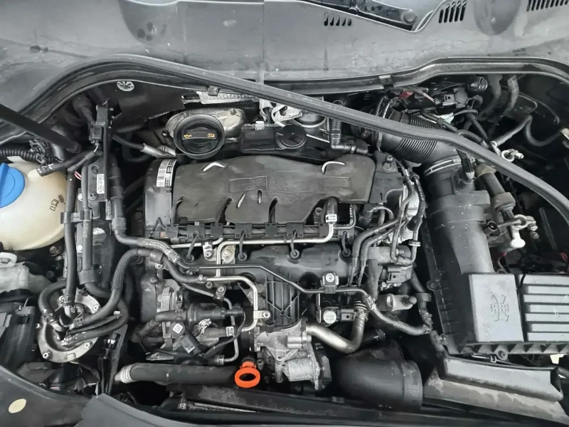 VW Passat 2.0 TDI, снимка 7 - Автомобили и джипове - 53007259