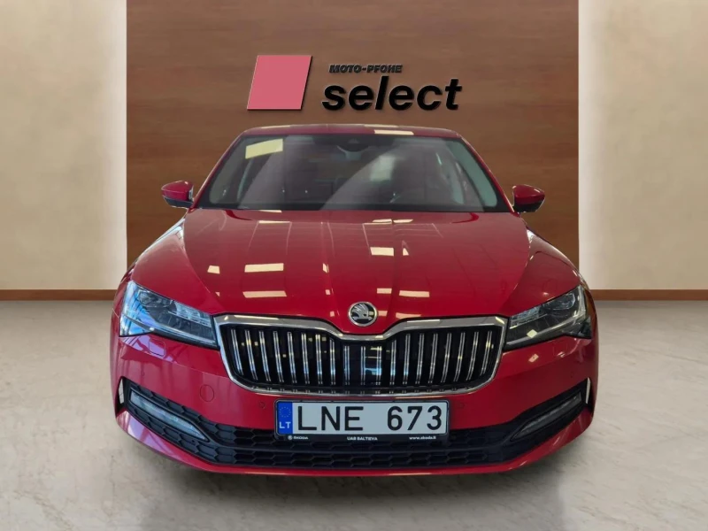 Skoda Superb 2.0 TDCi, снимка 2 - Автомобили и джипове - 53268360