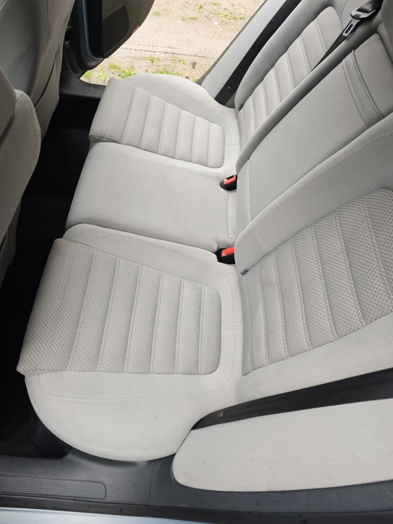 VW Passat 2.0TDI COMMON RAIL, снимка 15 - Автомобили и джипове - 53566013