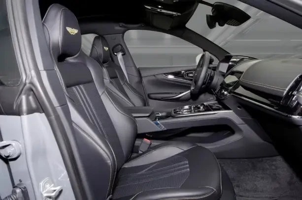 Aston Martin DBX 707 = Black Pack = �������� | Mobile.bg � ����������� 9