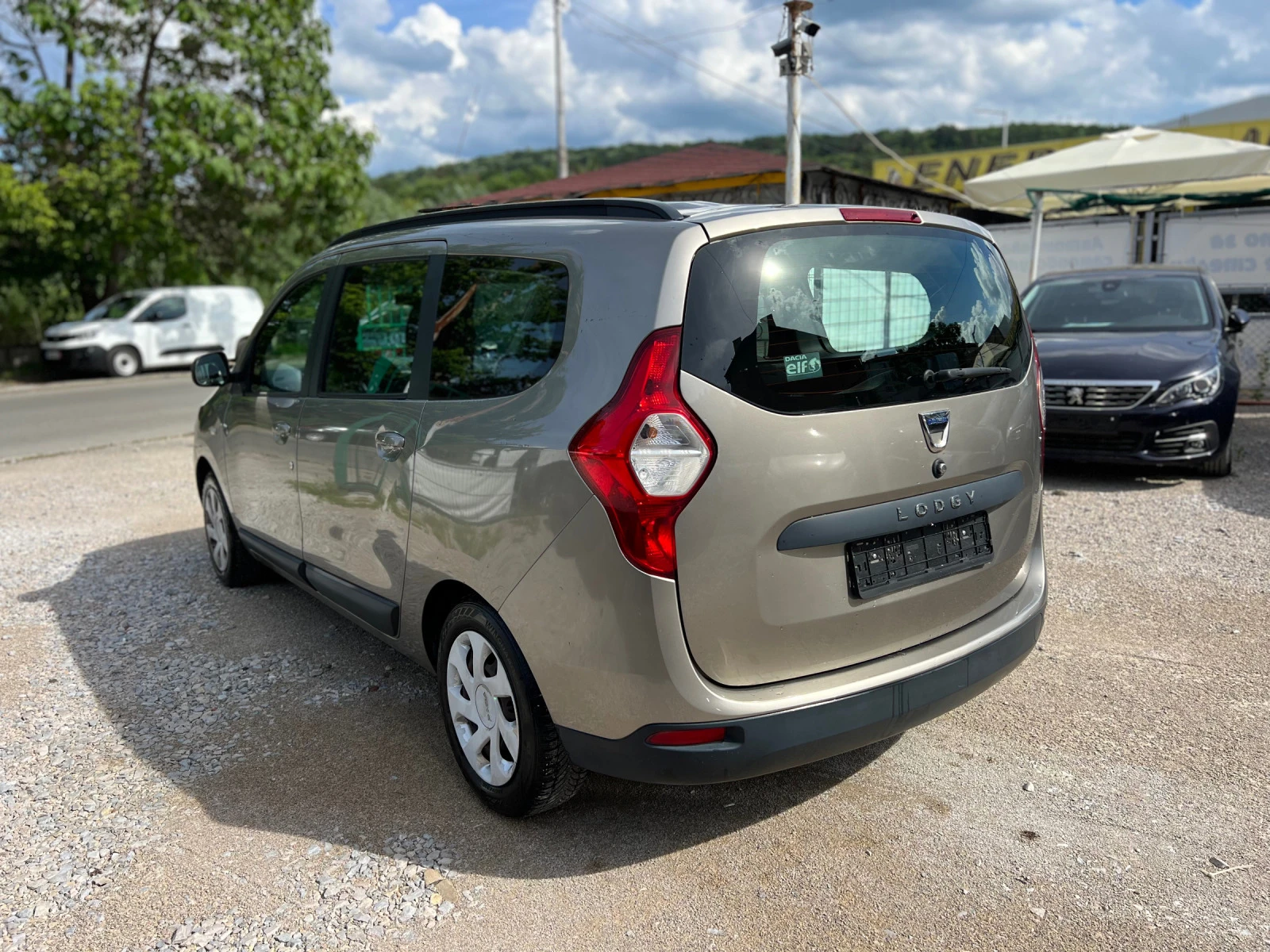 Dacia Lodgy 1.6 MPIГАЗ/Бензин - изображение 3