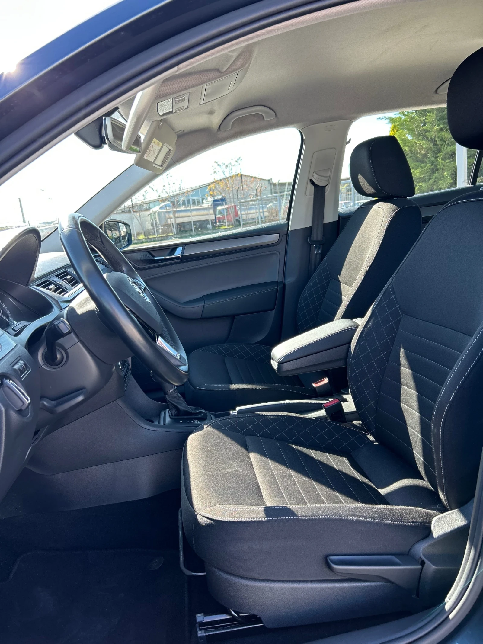 Skoda Rapid 1.4 DSG  80     | Mobile.bg   14