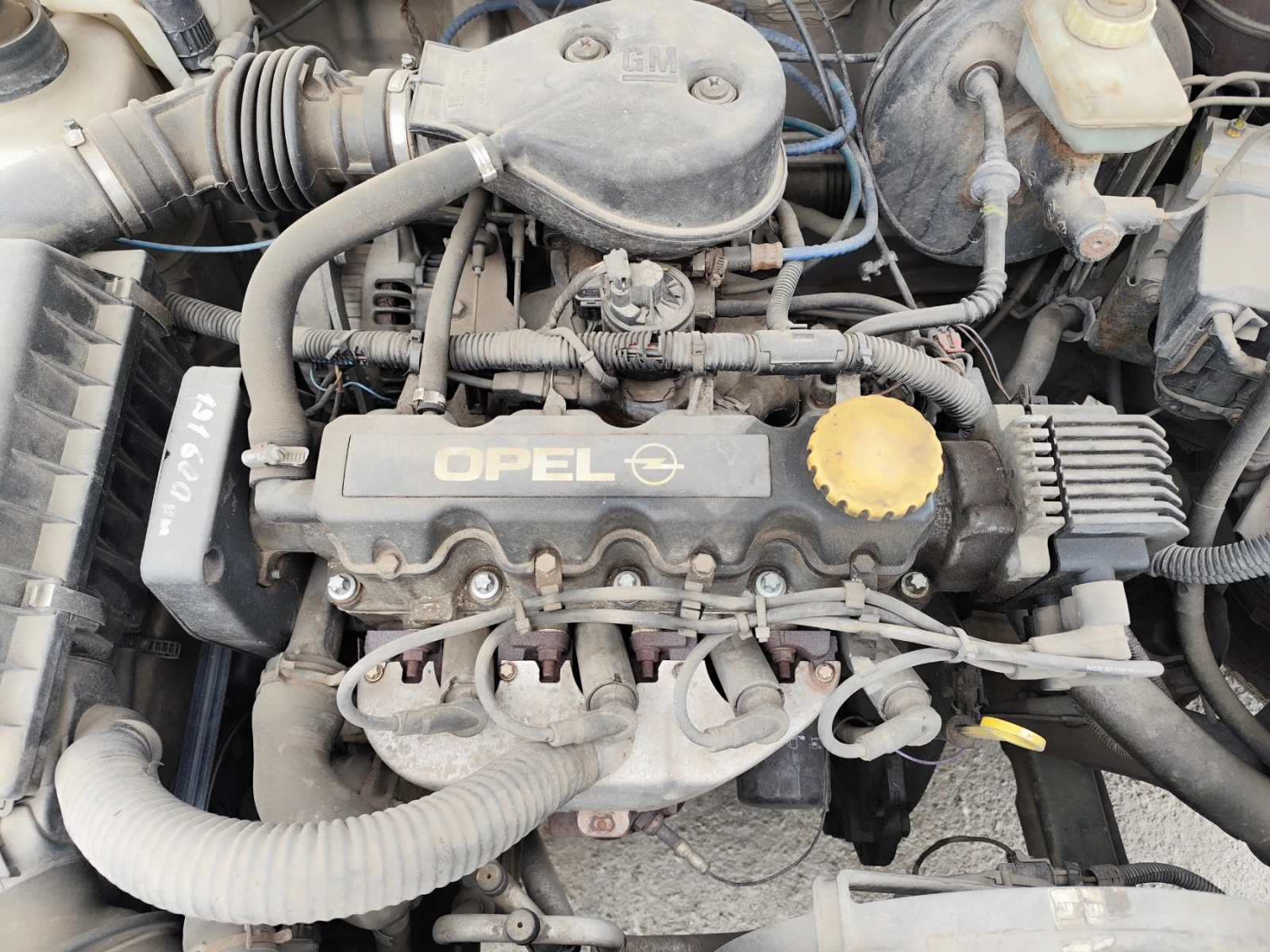 Opel Astra Ф - 1.6 - изображение 6