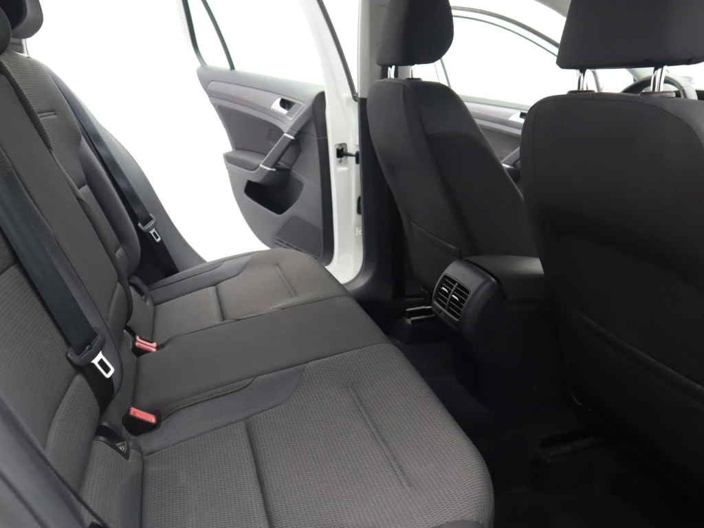 VW Golf E Golf | Mobile.bg   11