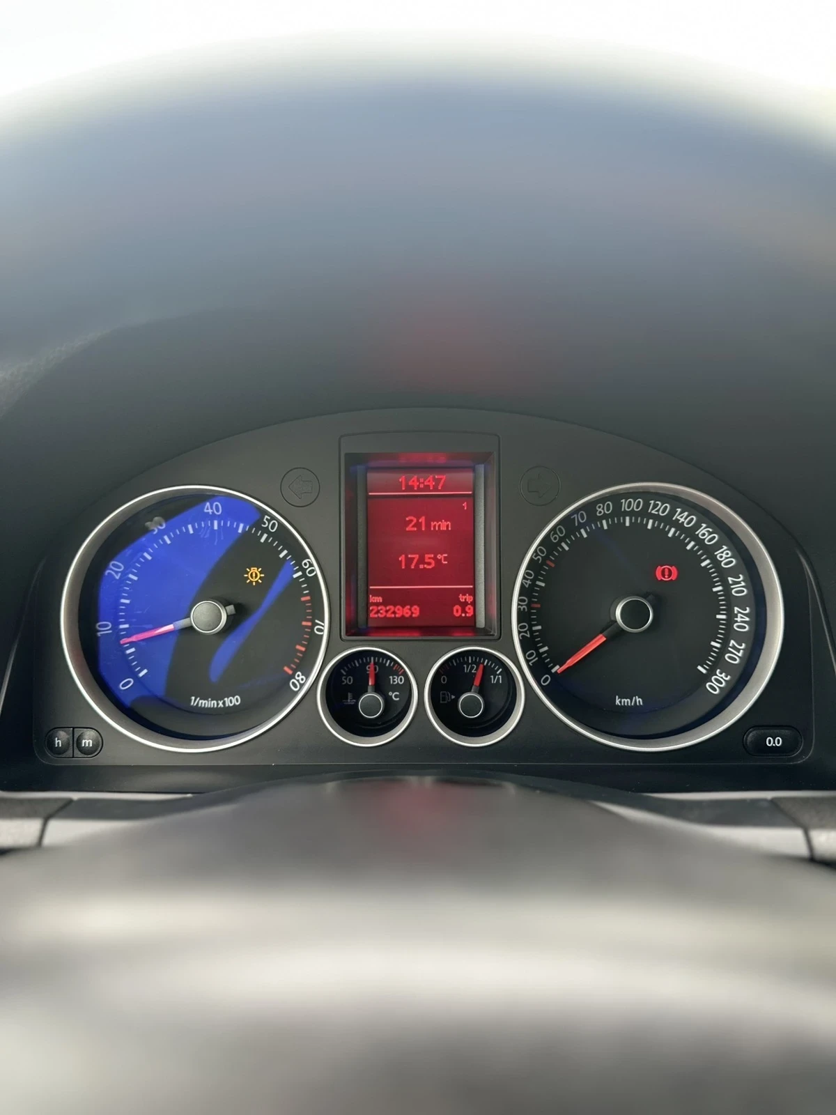 VW Golf 5 GTI 2.0 TFSI - изображение 8