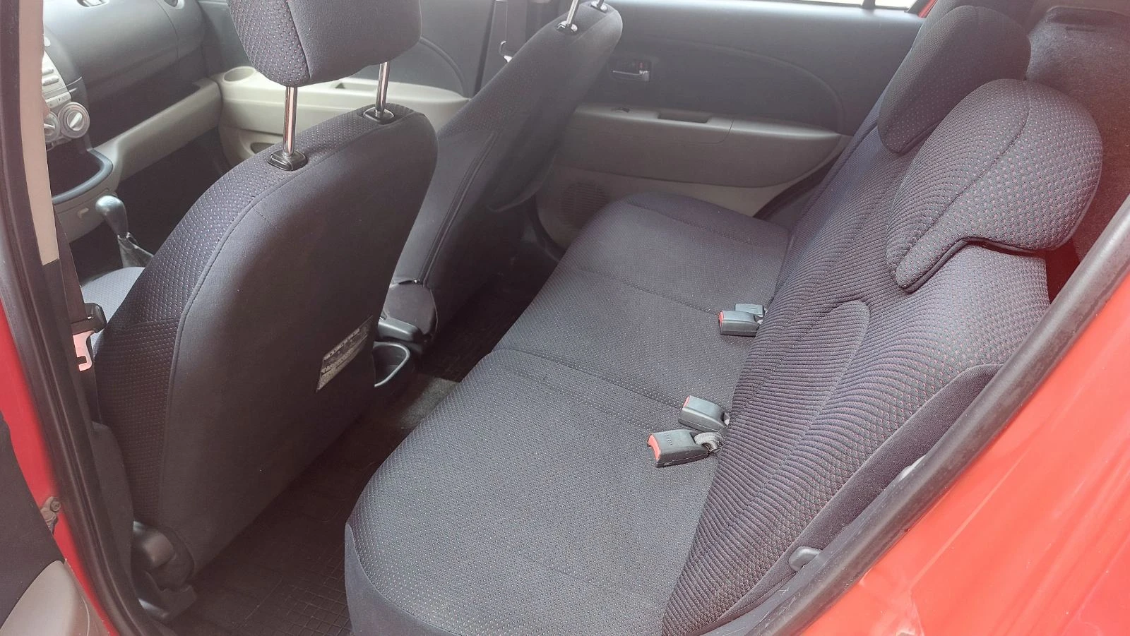 Daihatsu Sirion  - изображение 9