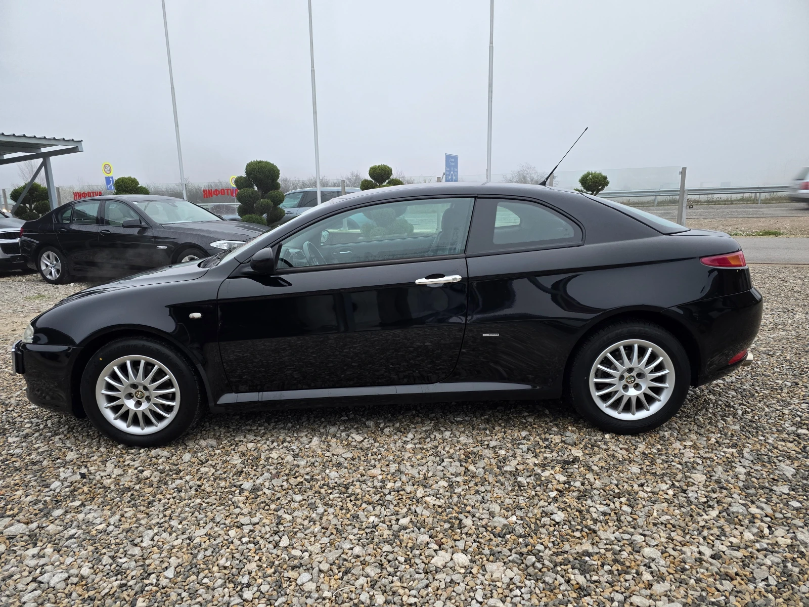 Alfa Romeo Gt 1.8 БЕНЗИН! ! РЕАЛНИ КИЛОМЕТРИ - изображение 2