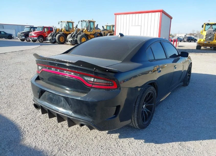 Dodge Charger  - изображение 4