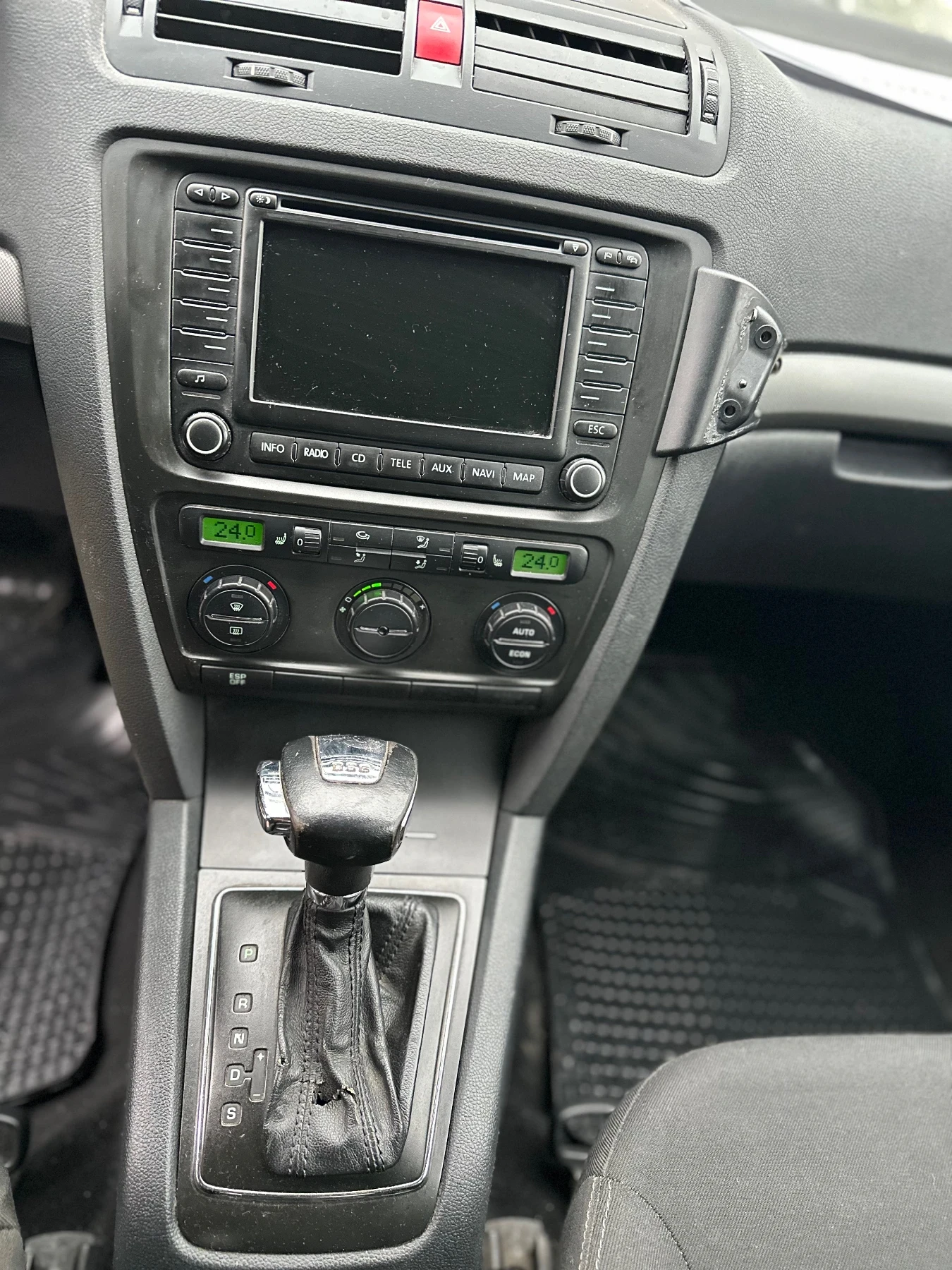 Skoda Octavia 2.0 - изображение 10