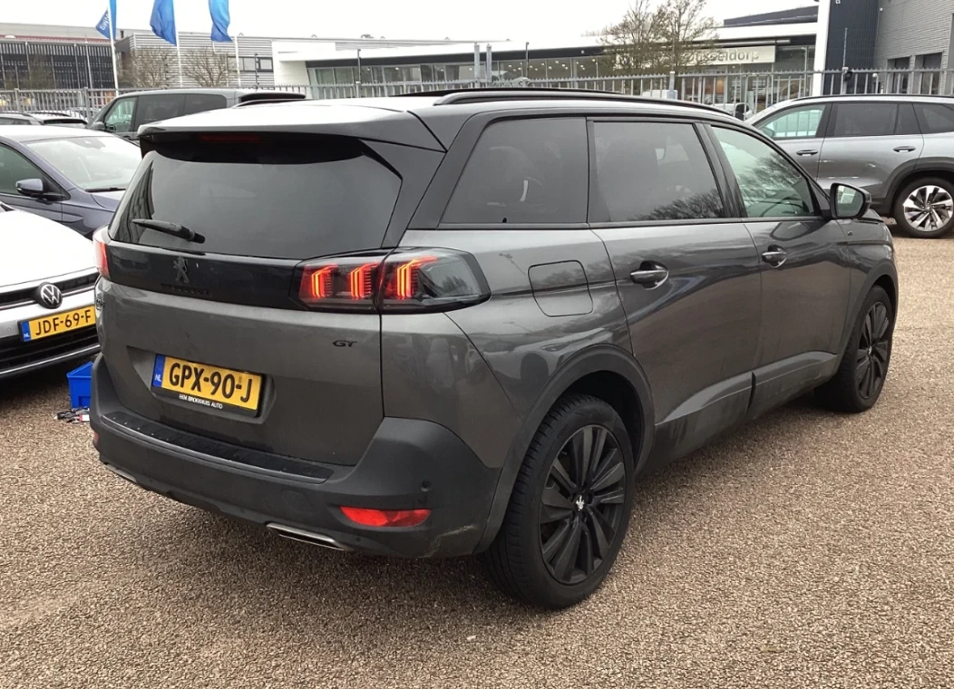 Peugeot 5008 1.2 PureTech Hybrid GT-Line PANORAMA, снимка 3 - Автомобили и джипове - 53865038