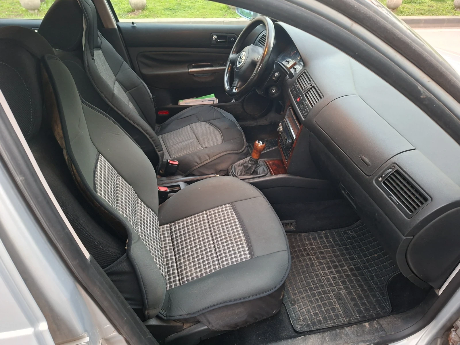 VW Bora 2.0i Oettinger packet, снимка 10 - Автомобили и джипове - 53990235