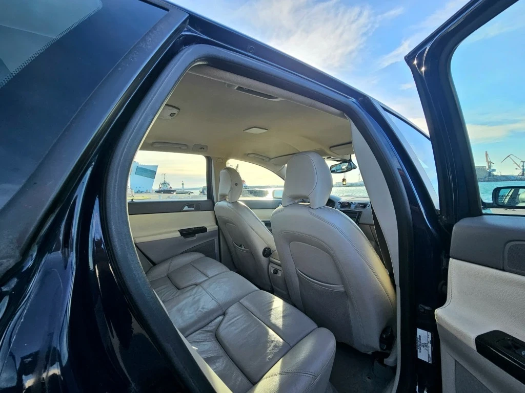 Volvo V50 2.0d, снимка 11 - Автомобили и джипове - 53992616