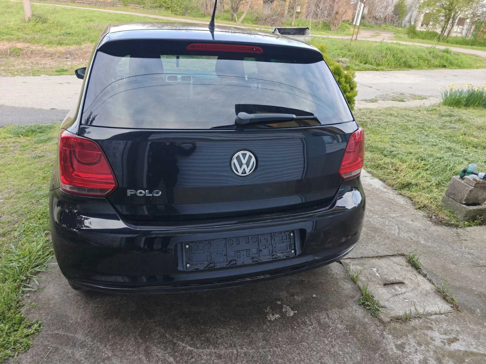 VW Polo Volkswagen Polo 6R, снимка 4 - Автомобили и джипове - 54229887