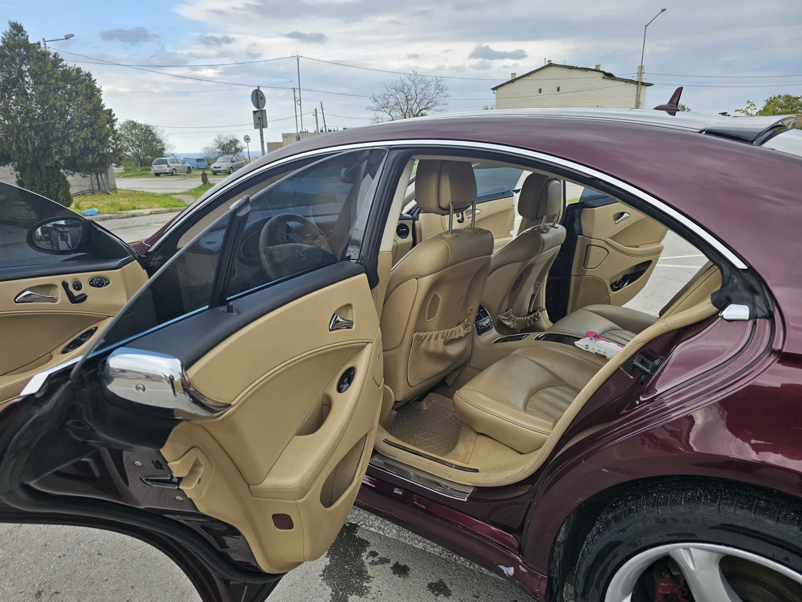 Mercedes-Benz 320, снимка 15 - Автомобили и джипове - 54398965
