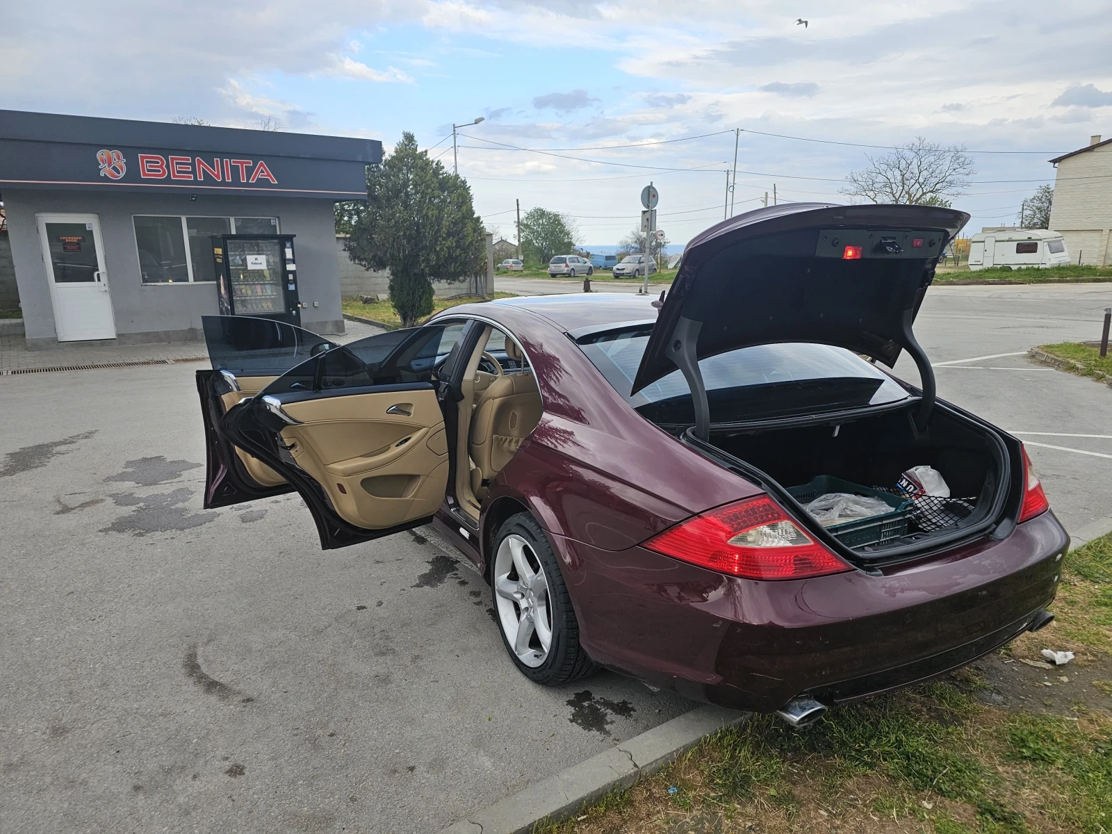 Mercedes-Benz 320, снимка 14 - Автомобили и джипове - 54398965